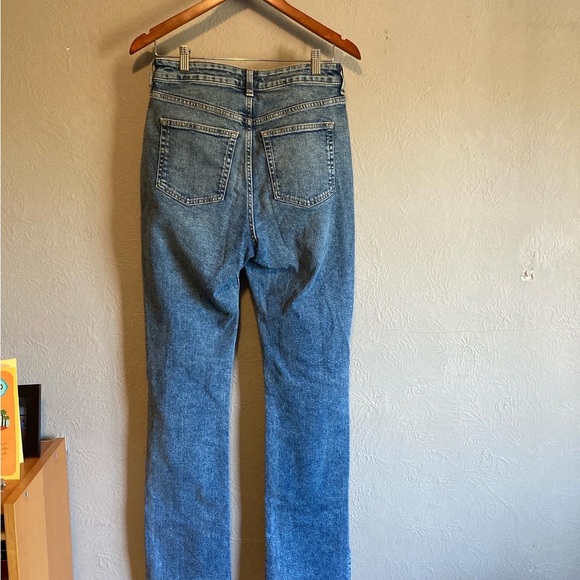 H&M Straight split hem jean - Picture 2 of 5